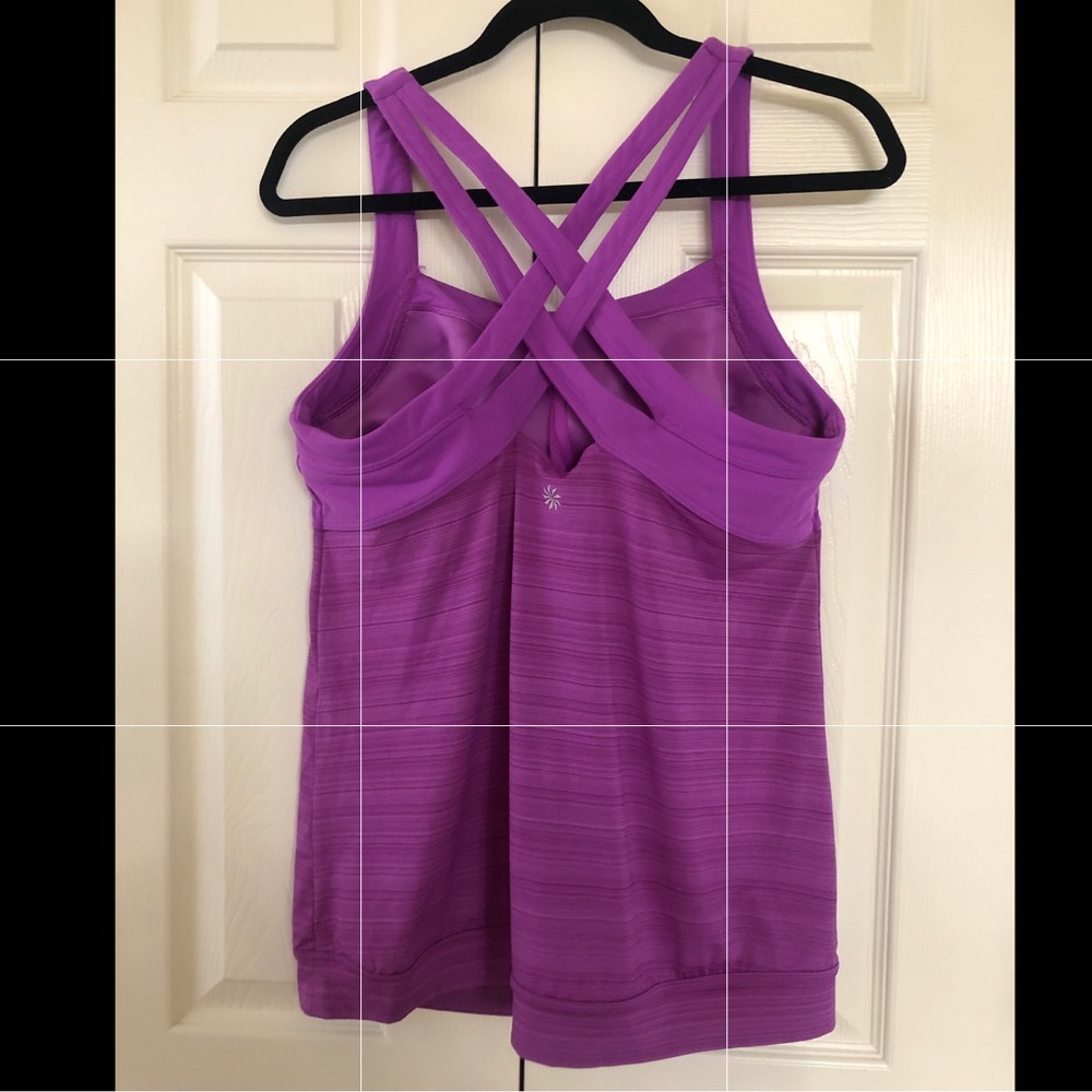 Athleta workout tank with built-in bra
